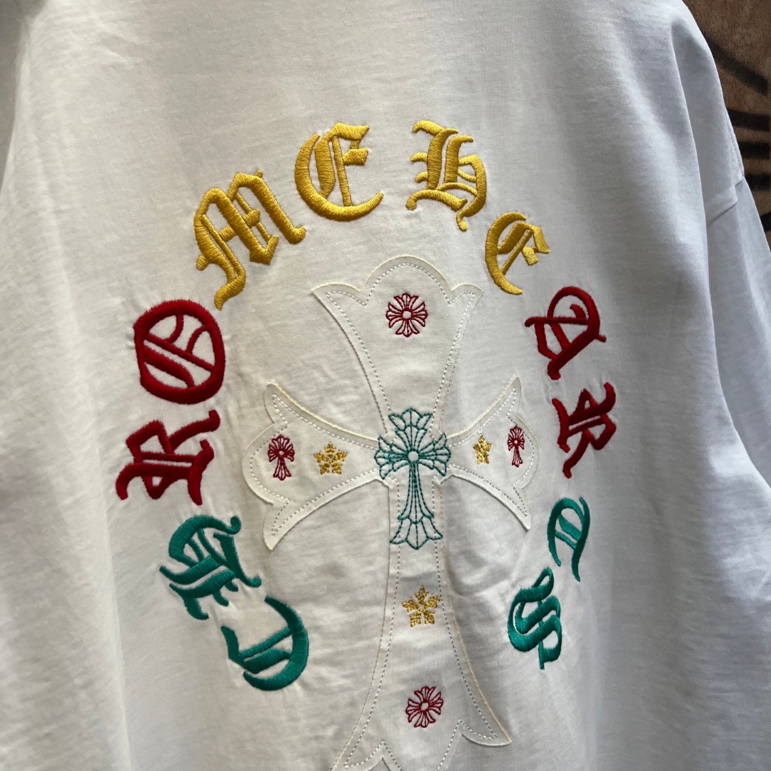 Chrome Hearts 克罗心 彩色十字架梵文绣花圆领短袖 T恤 白色 A0