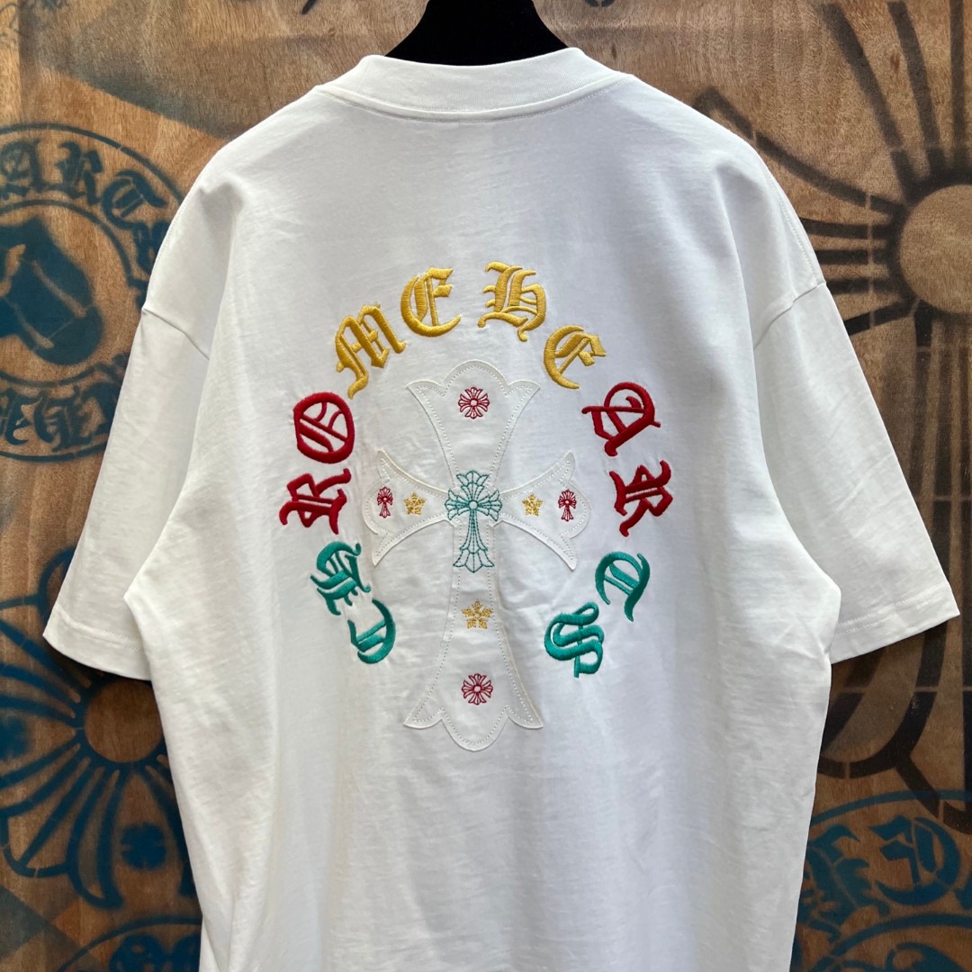 Chrome Hearts 克罗心 彩色十字架梵文绣花圆领短袖 T恤 白色 A0