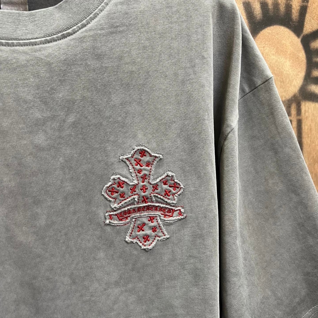 Chrome Hearts 克罗心 做旧红色十字架绣花圆领短袖 T恤 灰色 A0