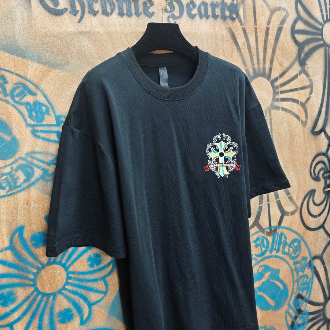 Chrome Hearts 克罗心 彩色十字架梵文绣花圆领短袖 T恤 白色 黑色 A0