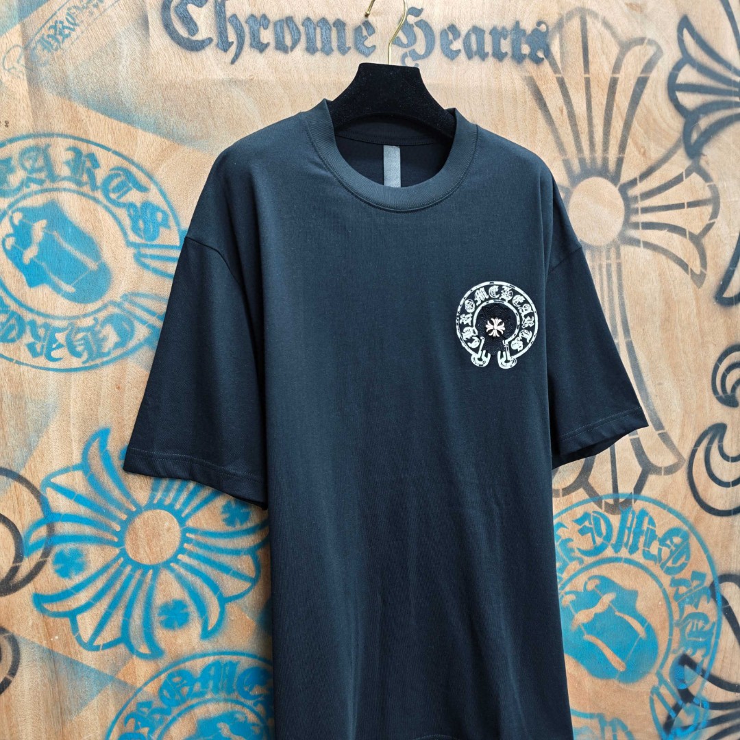 Chrome Hearts 克罗心 马蹄十字架绣花圆领短袖 T恤 黑色 A0