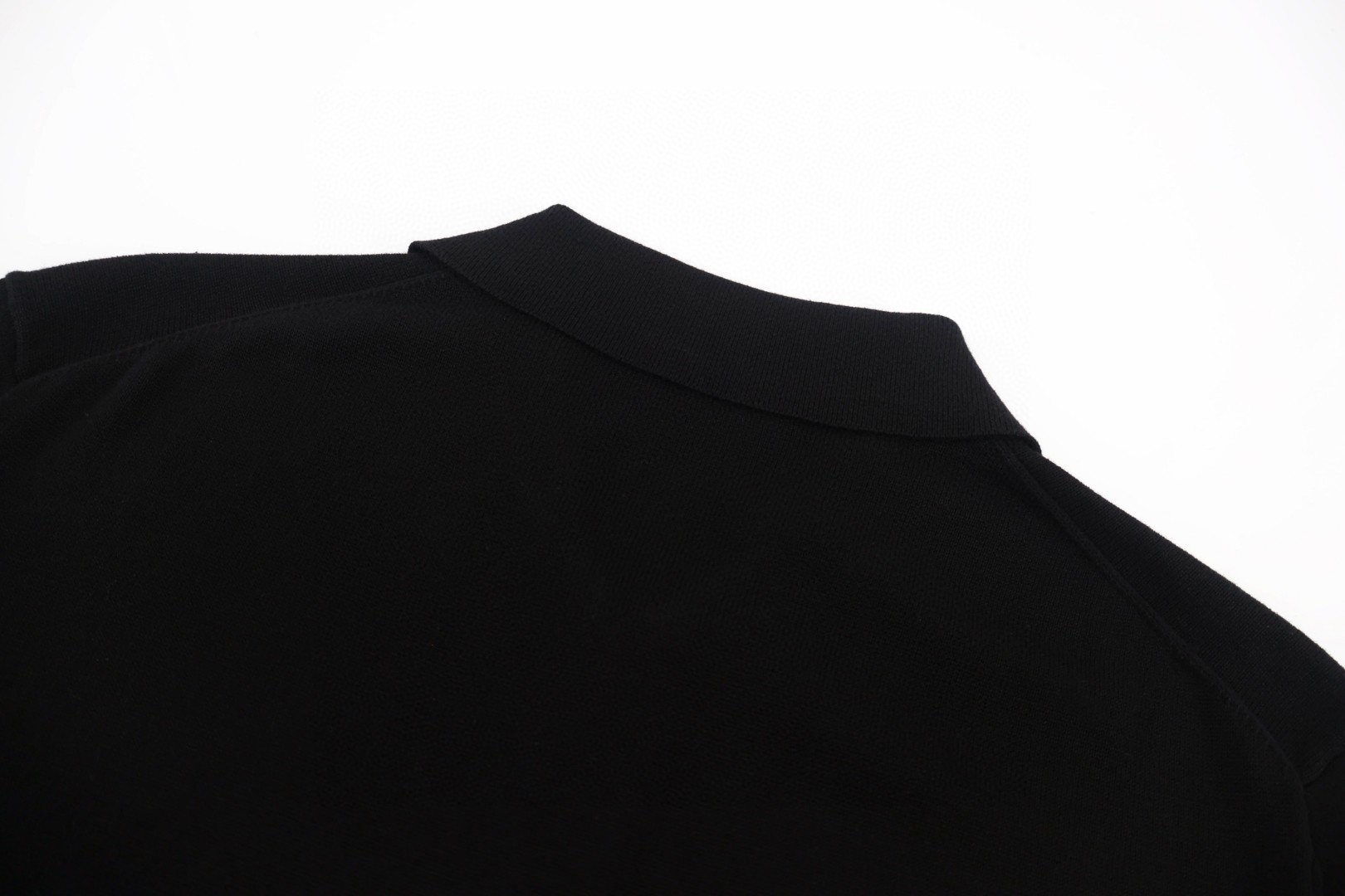 PRADA 普拉达 刺绣翻领针织Polo衫 短袖 T恤 夏季 黑色 杏色 A5