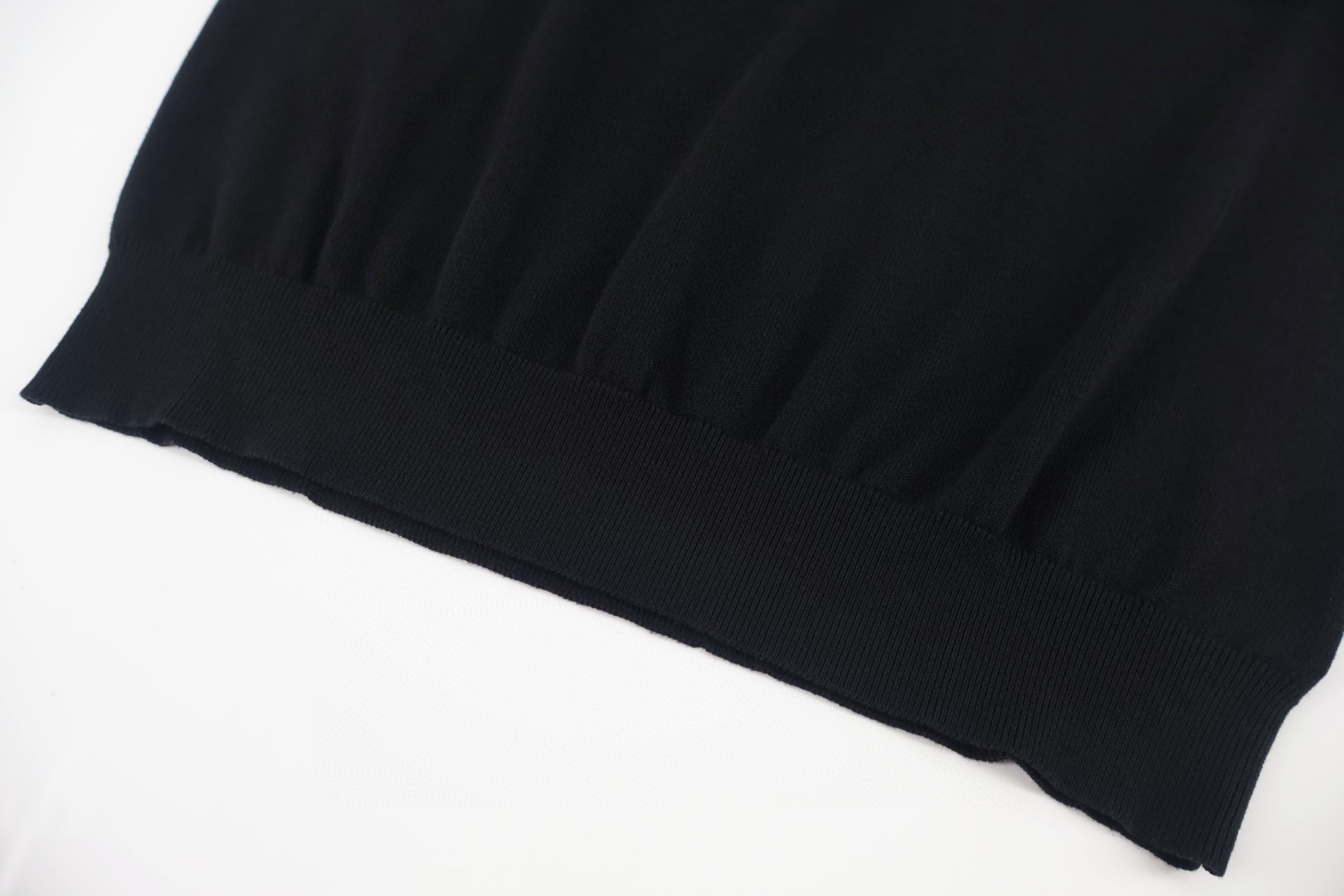 PRADA 普拉达 刺绣翻领针织Polo衫 短袖 T恤 夏季 黑色 杏色 A5