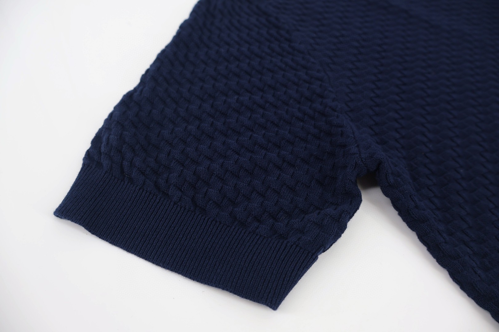 EMPORIO ARMANI 阿玛尼 老钱风绞花编织短袖针织衫 T恤 夏款 灰色 蓝色 A5 EM001572-AF14851-F8086