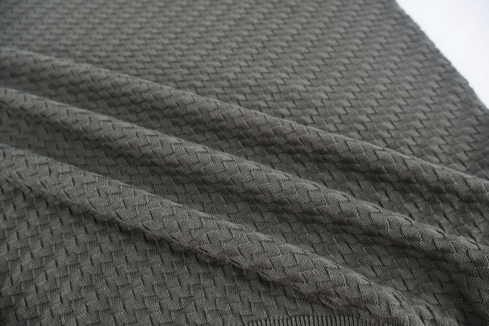 EMPORIO ARMANI 阿玛尼 老钱风绞花编织短袖针织衫 T恤 夏款 灰色 蓝色 A5 EM001572-AF14851-F8086