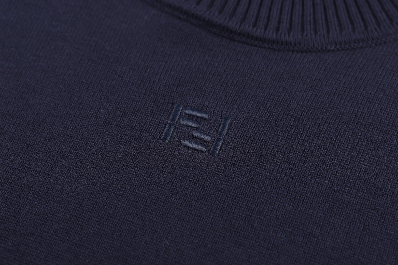 FENDI 芬迪 双F刺绣logo针织短袖 T恤 夏款 白色 蓝色 A5 FZY443AYYGF0QA0