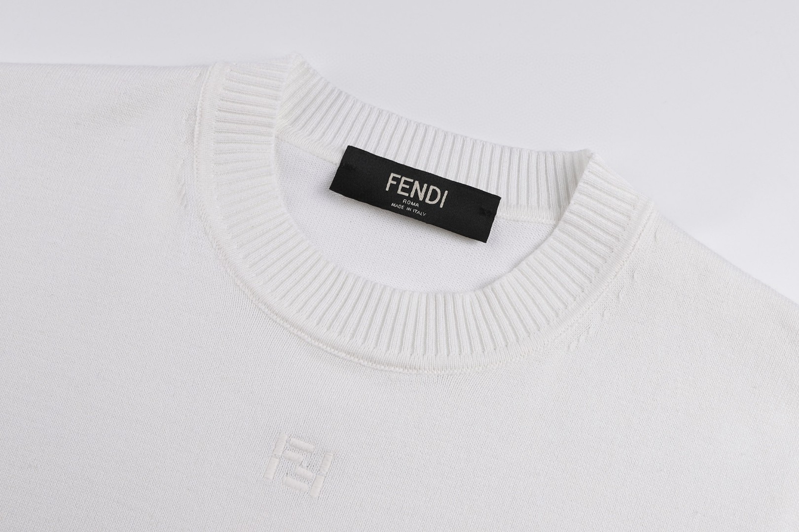 FENDI 芬迪 双F刺绣logo针织短袖 T恤 夏款 白色 蓝色 A5 FZY443AYYGF0QA0
