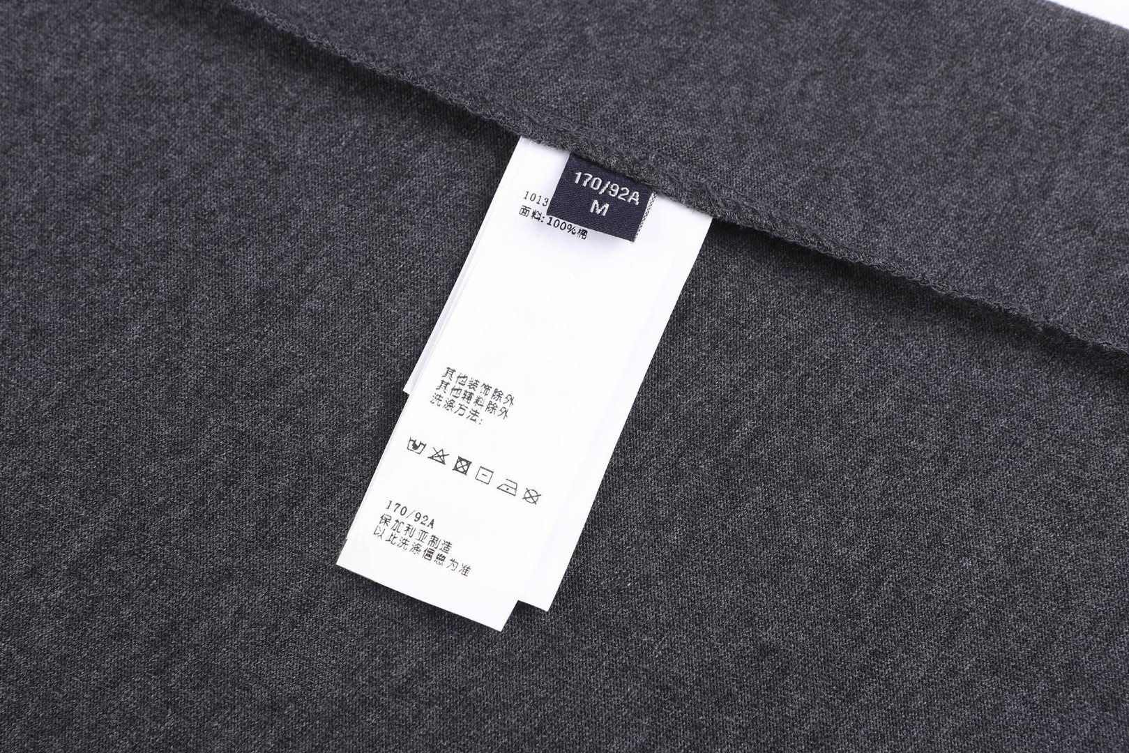 Versace 范思哲 美杜莎刺绣圆领短袖 T恤 夏款 灰色 黑色 A0 1013944-1A16721-1B000