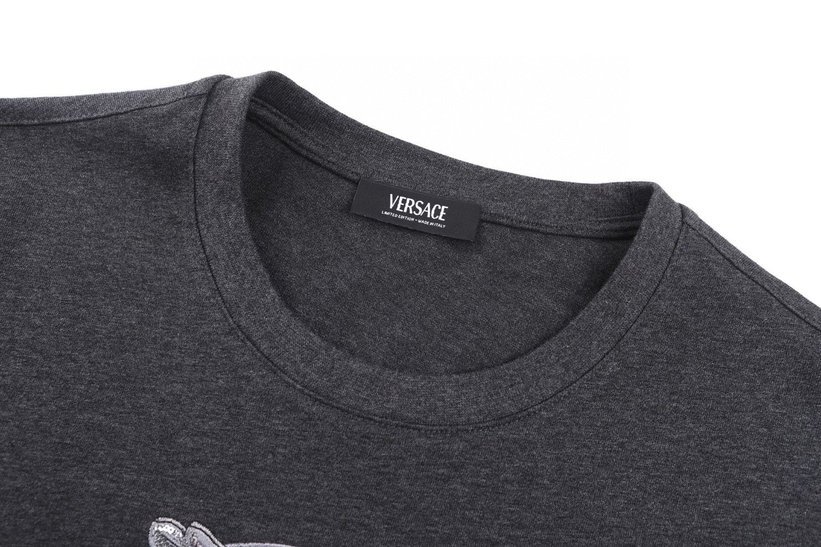 Versace 范思哲 美杜莎刺绣圆领短袖 T恤 夏款 灰色 黑色 A0 1013944-1A16721-1B000