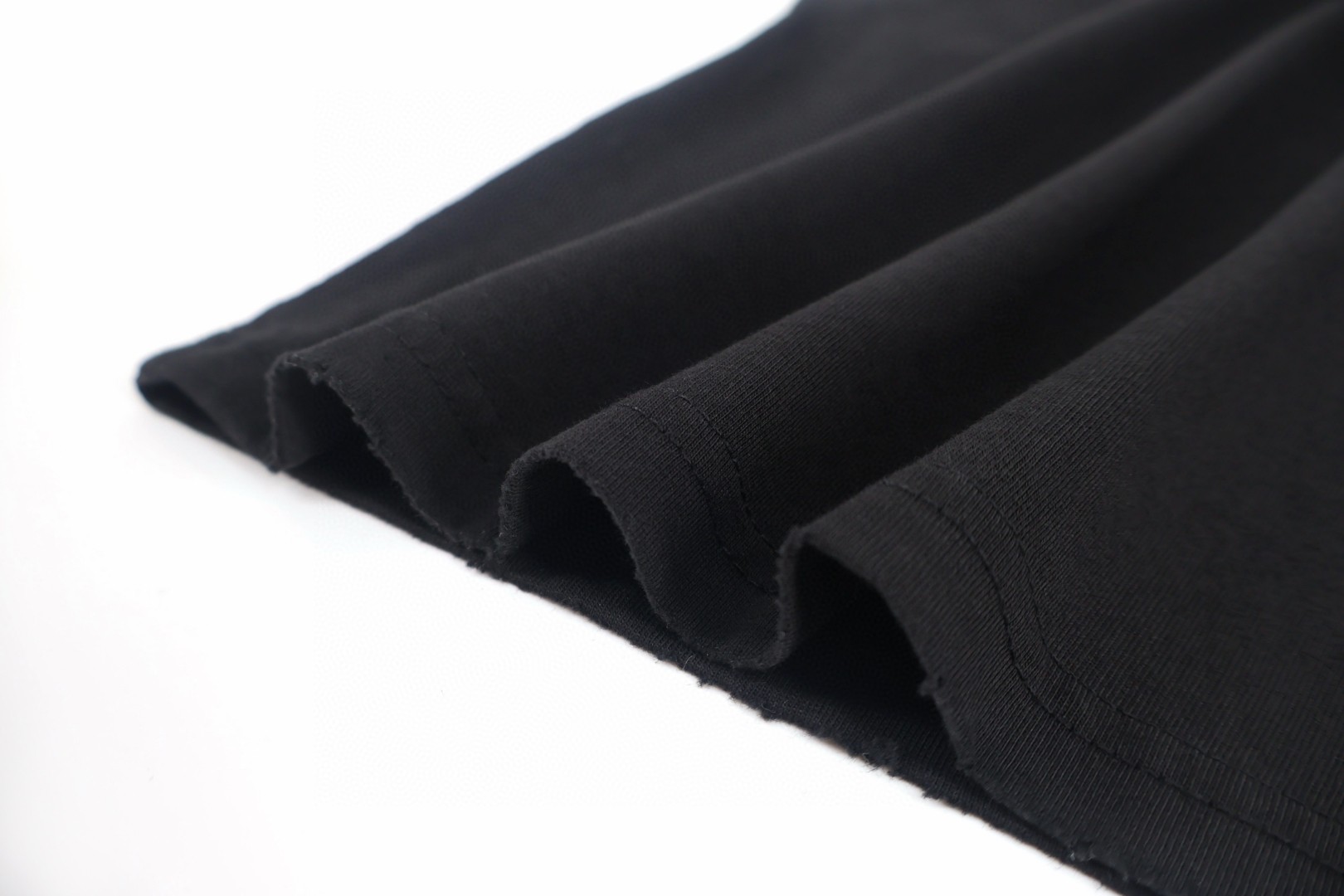 Balenciaga 巴黎世家 城堡古堡印花圆领短袖 T恤 夏季 黑色 A2 764235TUVE41000