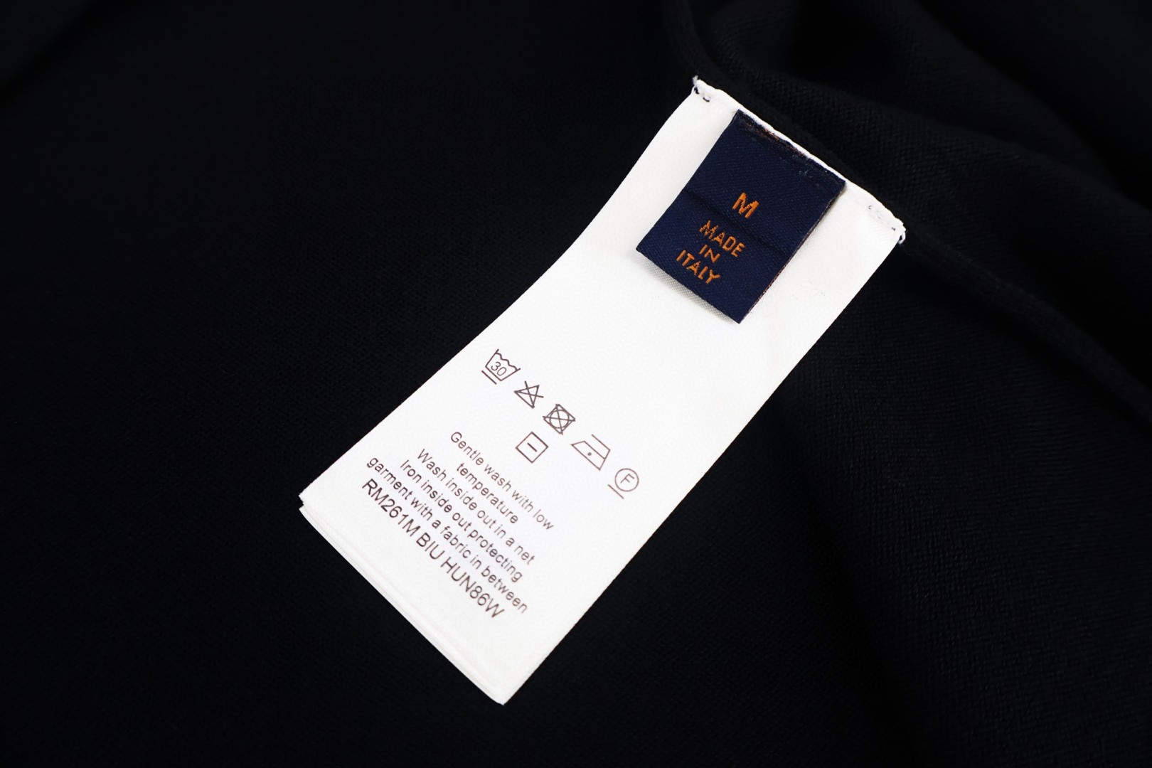 LOUIS VUITTON 路易威登 暗纹老花贴布口袋针织短袖 针织衫 黑色 B0 1AJRLX