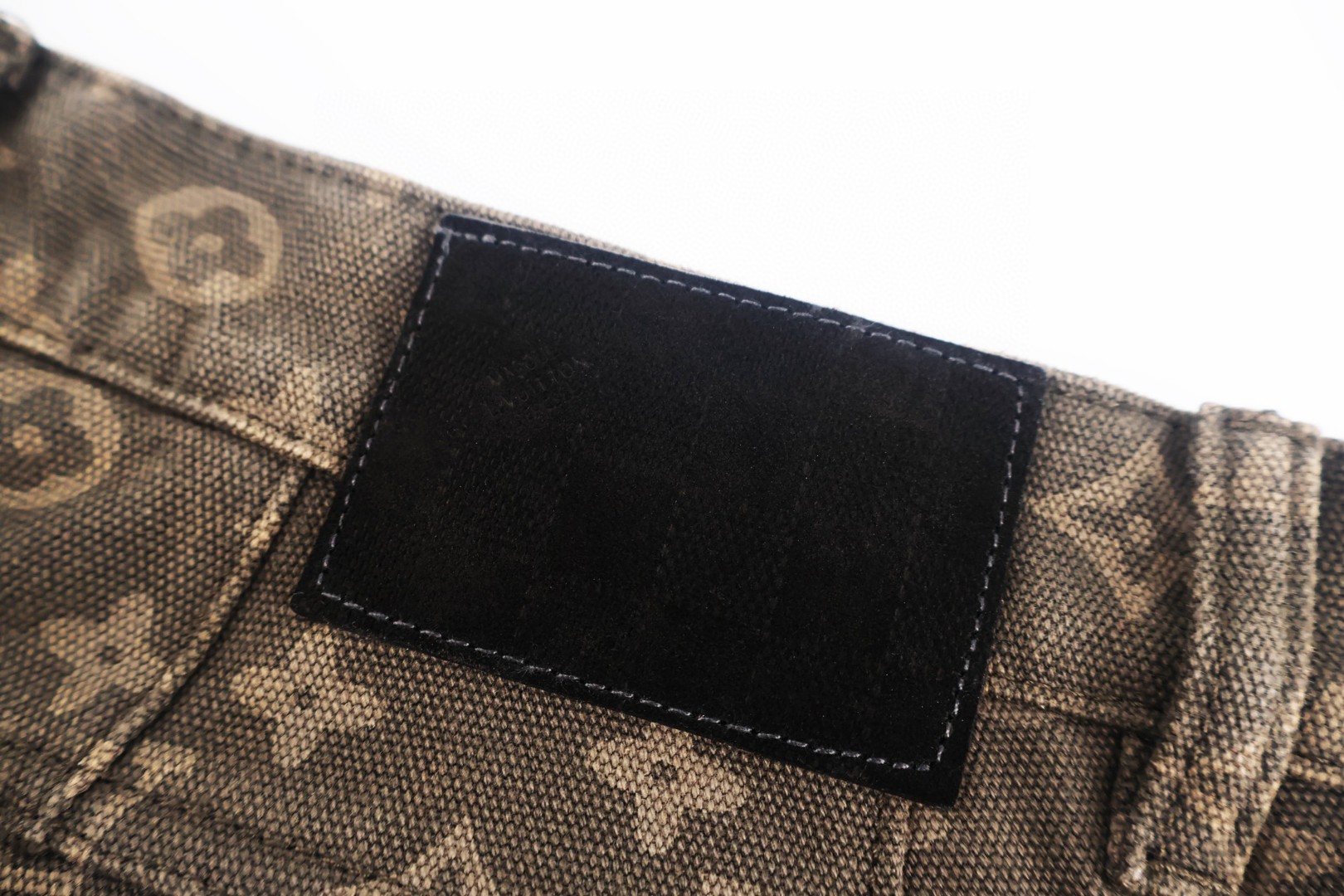 LOUIS VUITTON 路易威登 满印提花牛仔裤 长裤 裤子 棕绿色 B5 