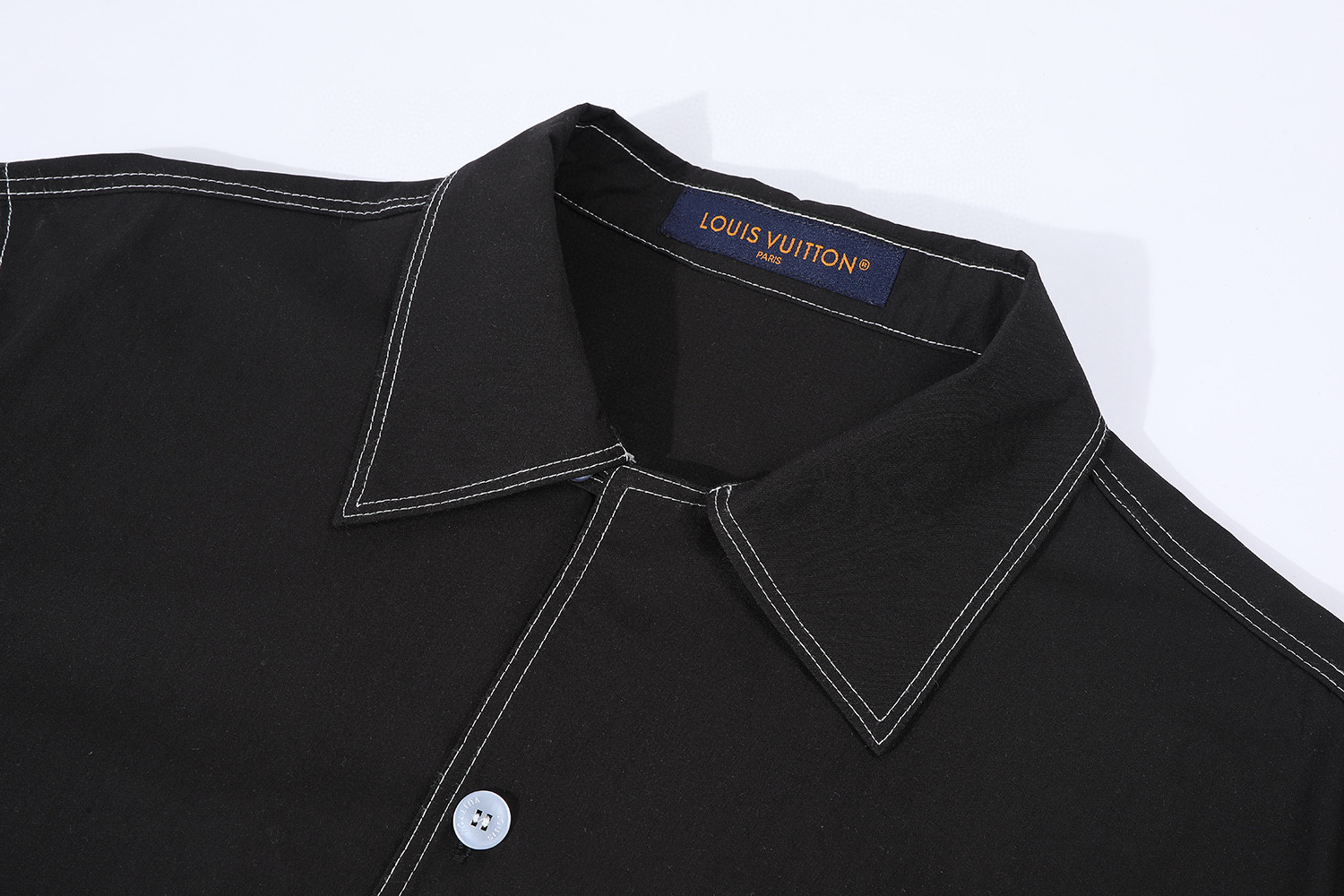 LOUIS VUITTON 路易威登 LV 字母刺绣衬衫 短袖 夏季 黑色 B0 1AFWTU