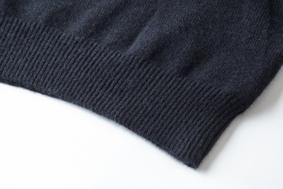 PRADA 普拉达 经典刺绣标识针织衫 短袖 T恤 短款 女款 灰色 红色 海军蓝 A7 P24Z1U-13LY-F0008-S-231