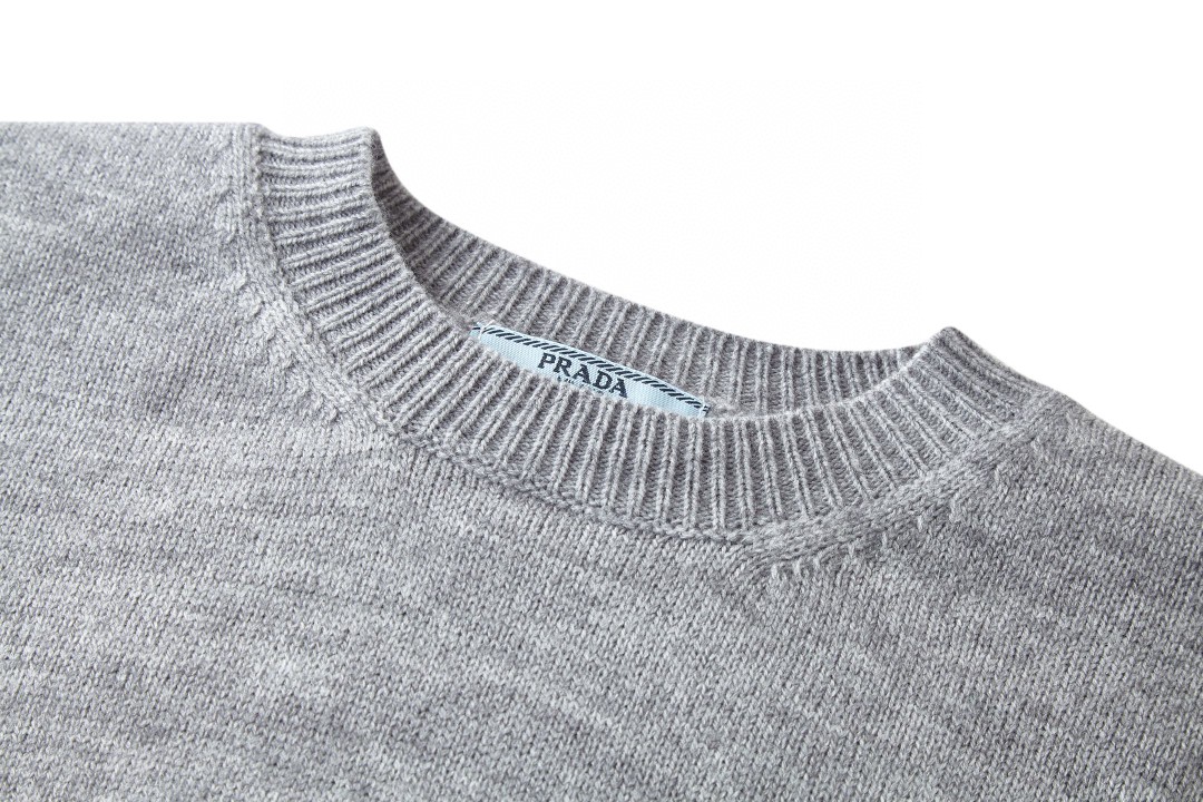 PRADA 普拉达 经典刺绣标识针织衫 短袖 T恤 短款 女款 灰色 红色 海军蓝 A7 P24Z1U-13LY-F0008-S-231