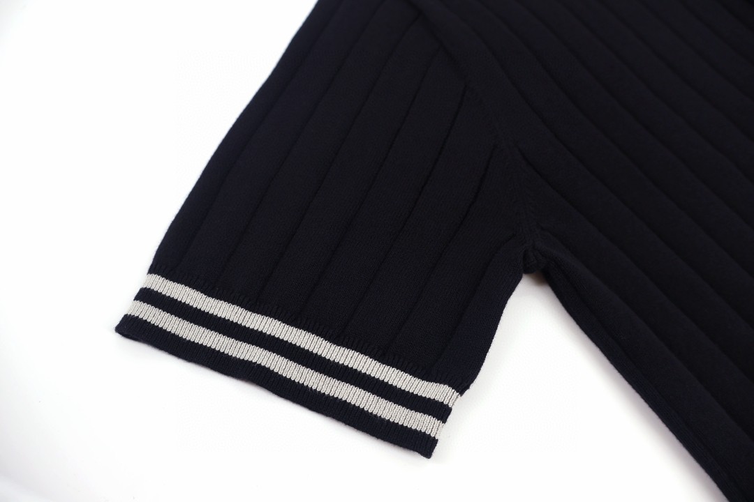 Brunello Cucinelli BC 绞花老钱风针织亨利领短袖 T恤 灰色 黑色 B0