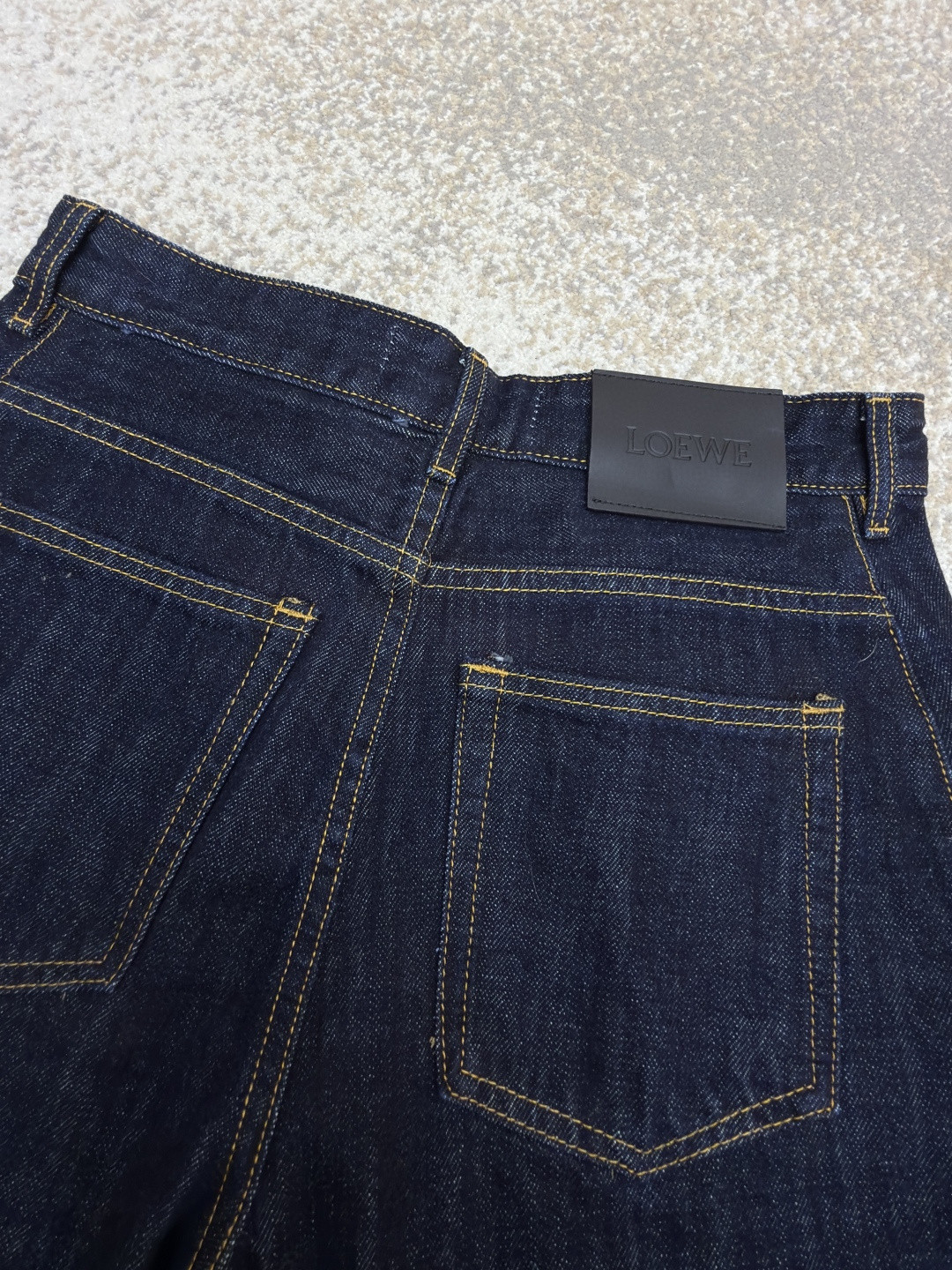 Loewe 罗意威 Anagram 锥形牛仔裤 长裤 裤子 弯刀裤 浅蓝色 深蓝色 B5 S359Y11XCM-6395