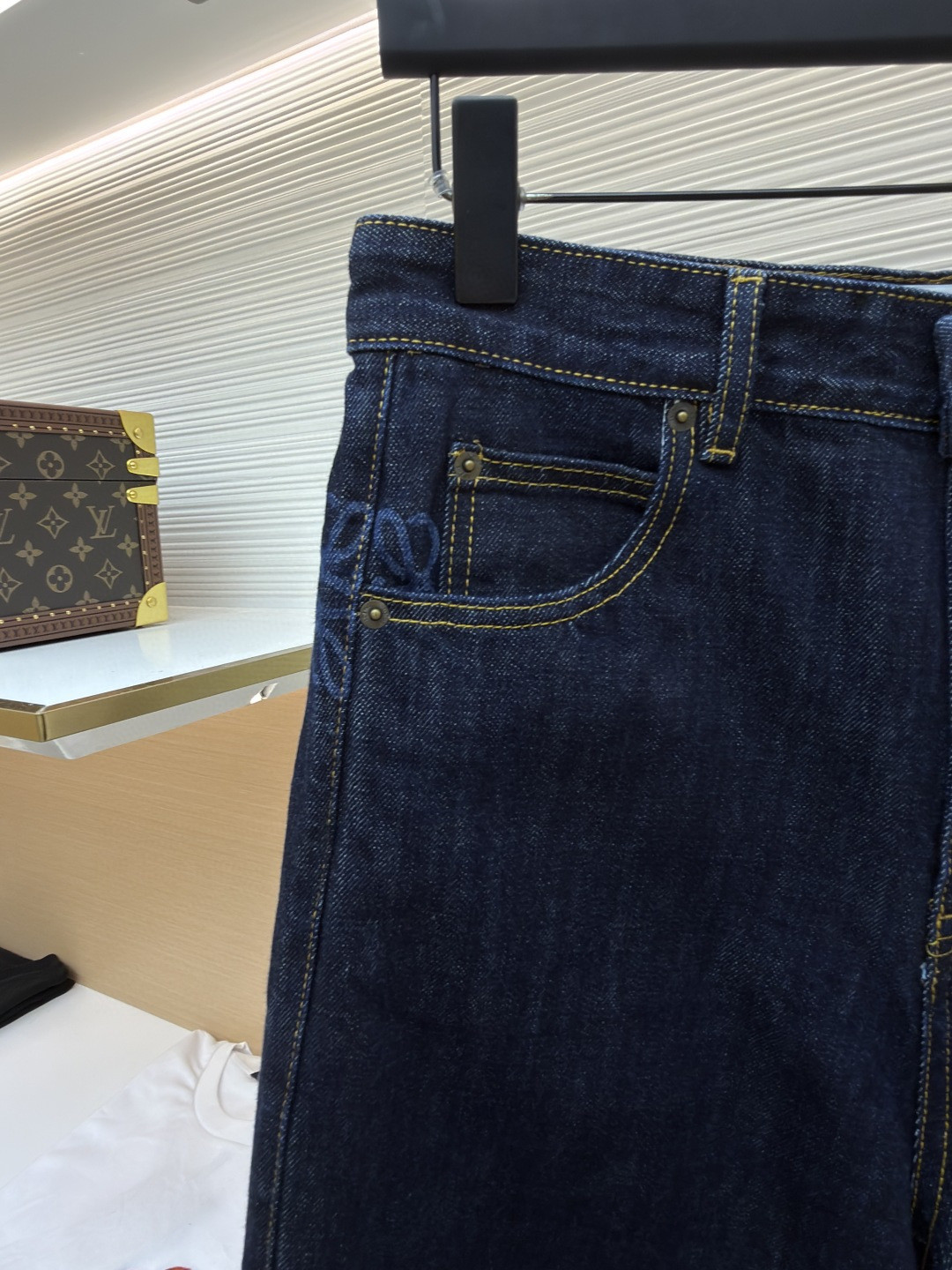 Loewe 罗意威 Anagram 锥形牛仔裤 长裤 裤子 弯刀裤 浅蓝色 深蓝色 B5 S359Y11XCM-6395