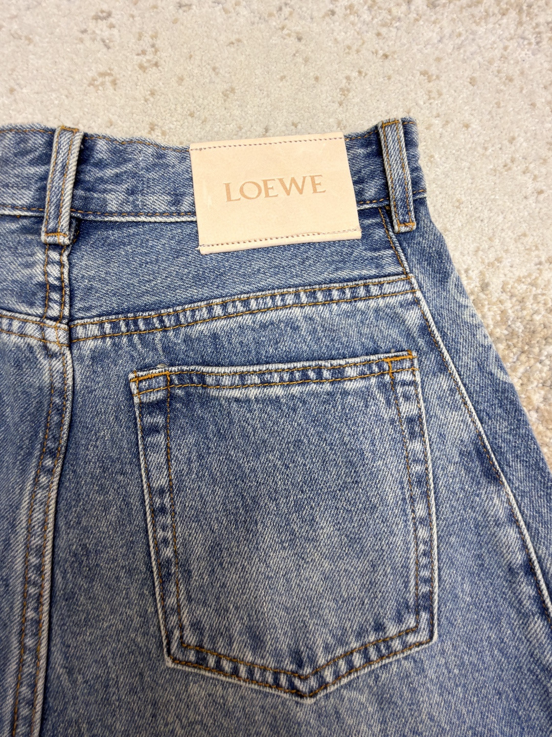 Loewe 罗意威 Anagram 锥形牛仔裤 长裤 裤子 弯刀裤 浅蓝色 深蓝色 B5 S359Y11XCM-6395
