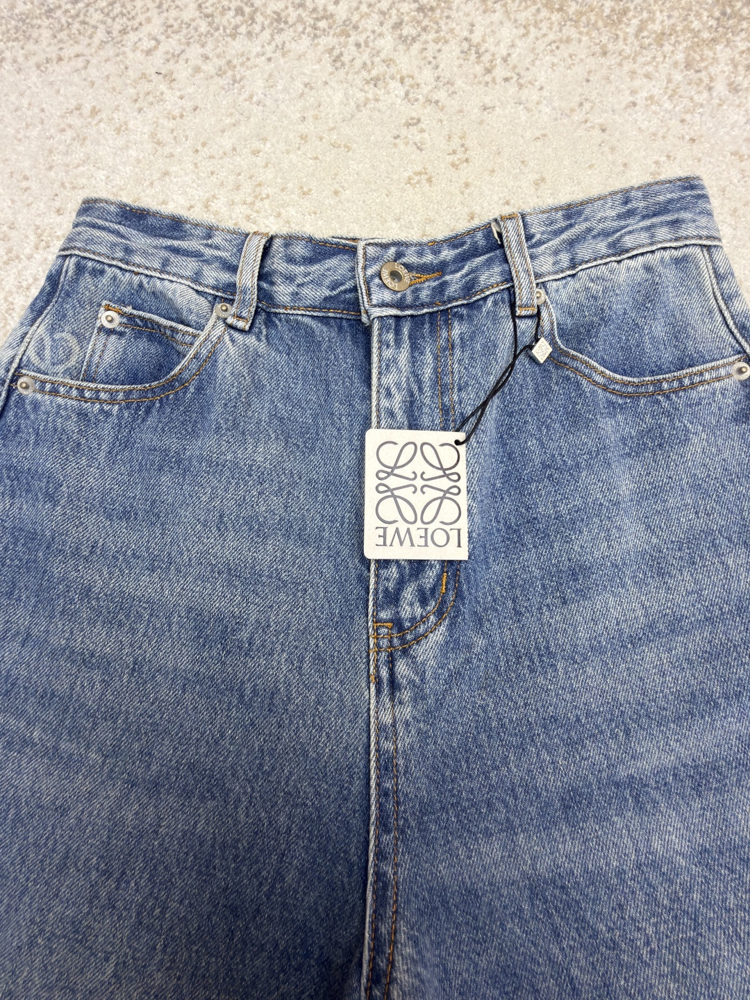 Loewe 罗意威 Anagram 锥形牛仔裤 长裤 裤子 弯刀裤 浅蓝色 深蓝色 B5 S359Y11XCM-6395