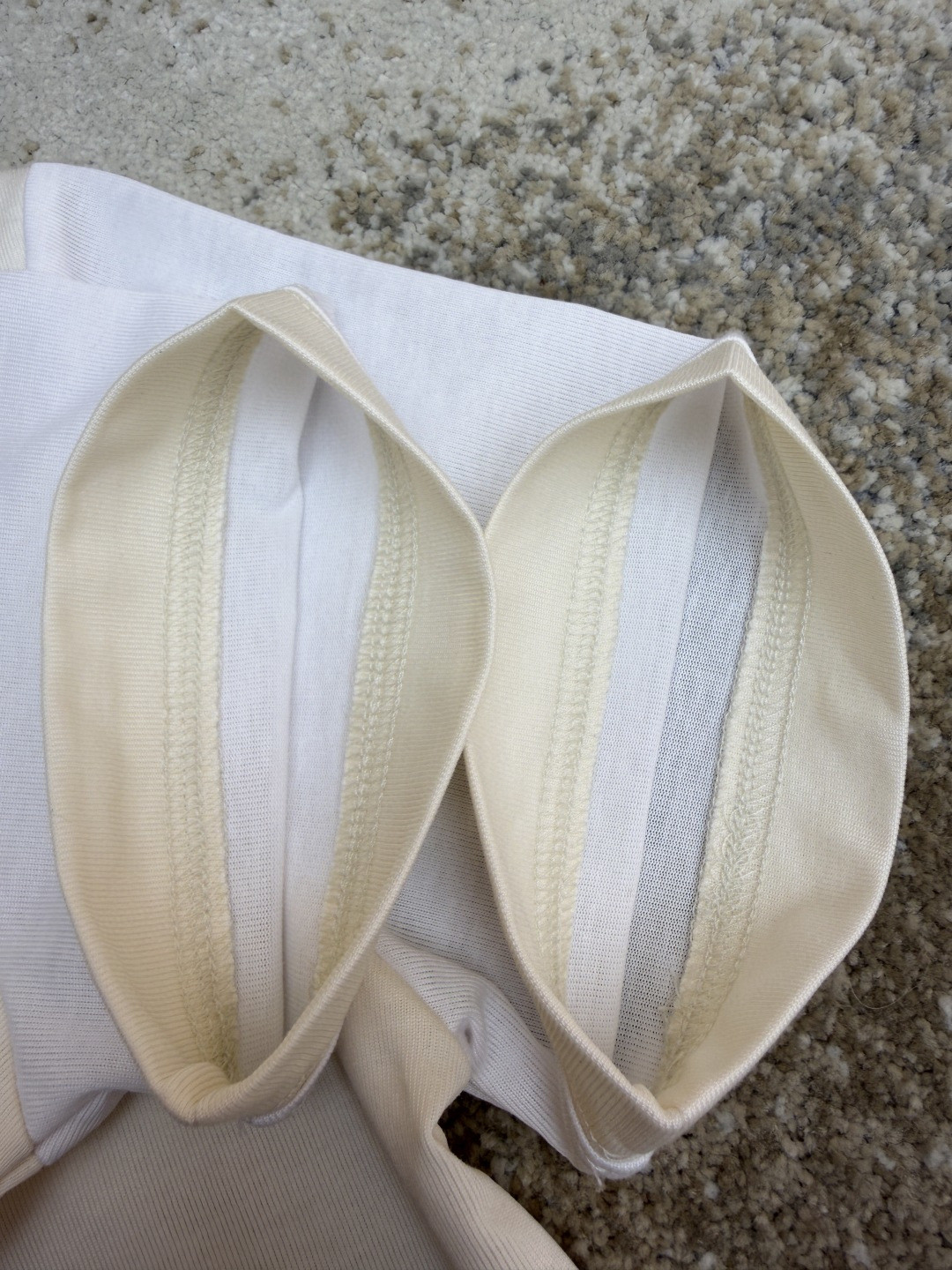 Loewe 罗意威 刺绣撞色圆领短袖 T恤 女款 夏款 绿色 米色 A0 S359Y22XA8-4160