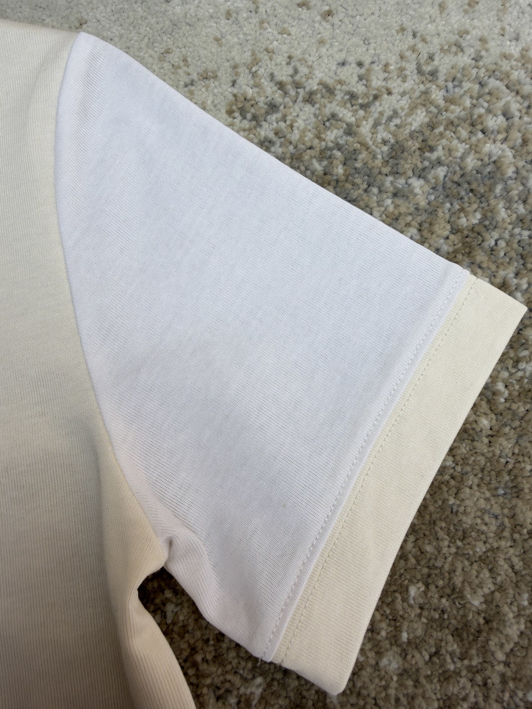 Loewe 罗意威 刺绣撞色圆领短袖 T恤 女款 夏款 绿色 米色 A0 S359Y22XA8-4160