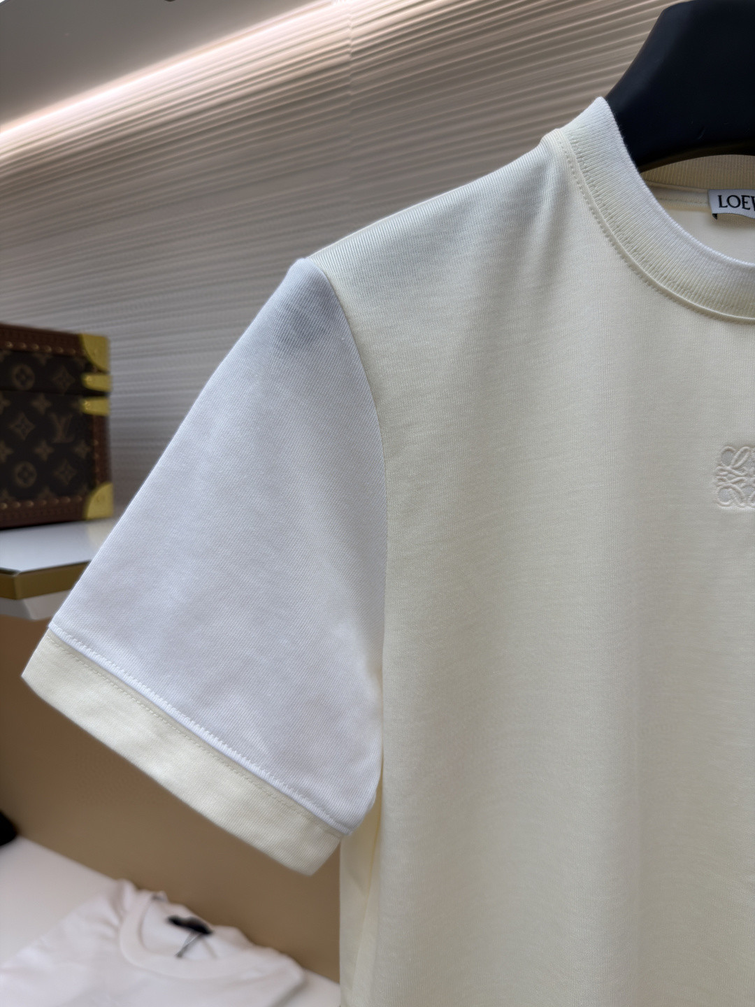 Loewe 罗意威 刺绣撞色圆领短袖 T恤 女款 夏款 绿色 米色 A0 S359Y22XA8-4160