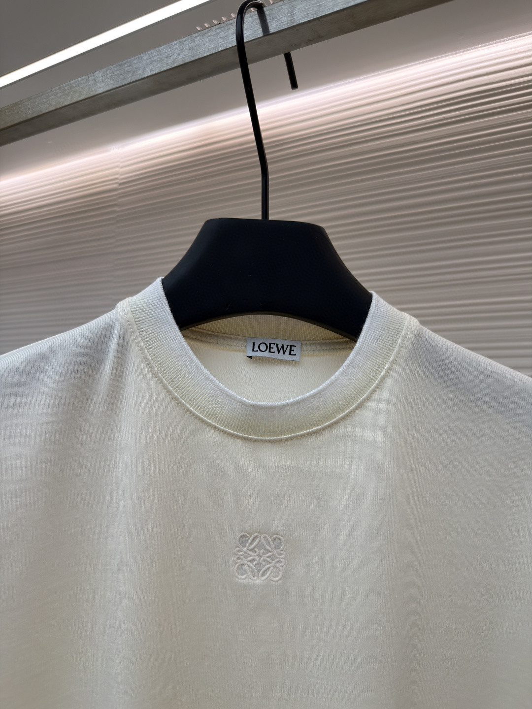 Loewe 罗意威 刺绣撞色圆领短袖 T恤 女款 夏款 绿色 米色 A0 S359Y22XA8-4160