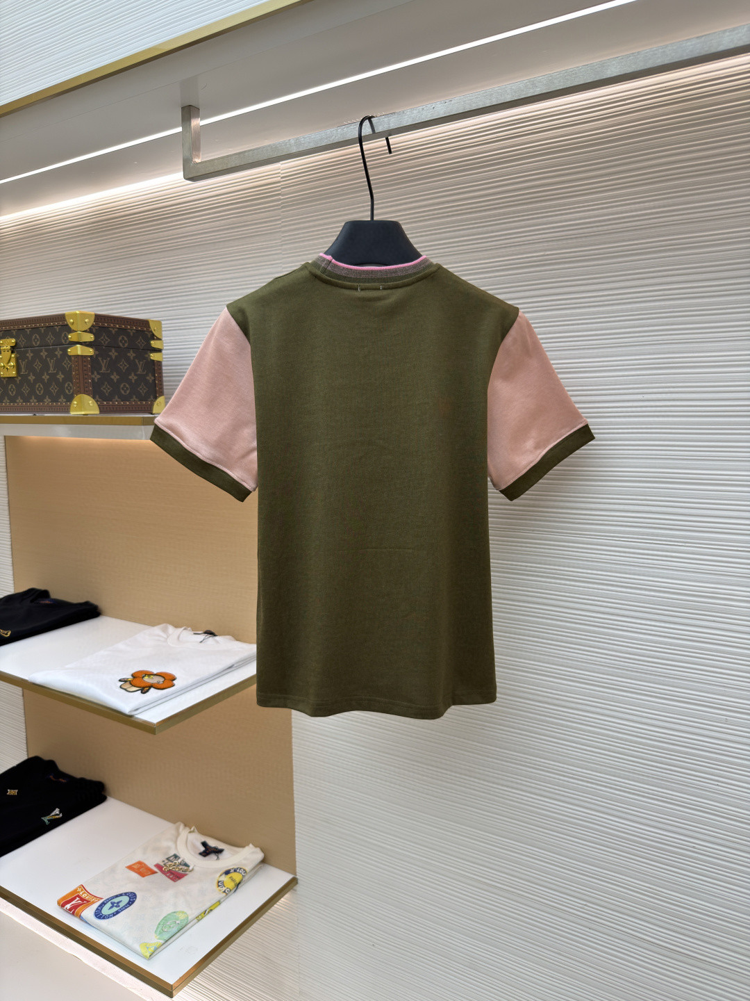 Loewe 罗意威 刺绣撞色圆领短袖 T恤 女款 夏款 绿色 米色 A0 S359Y22XA8-4160