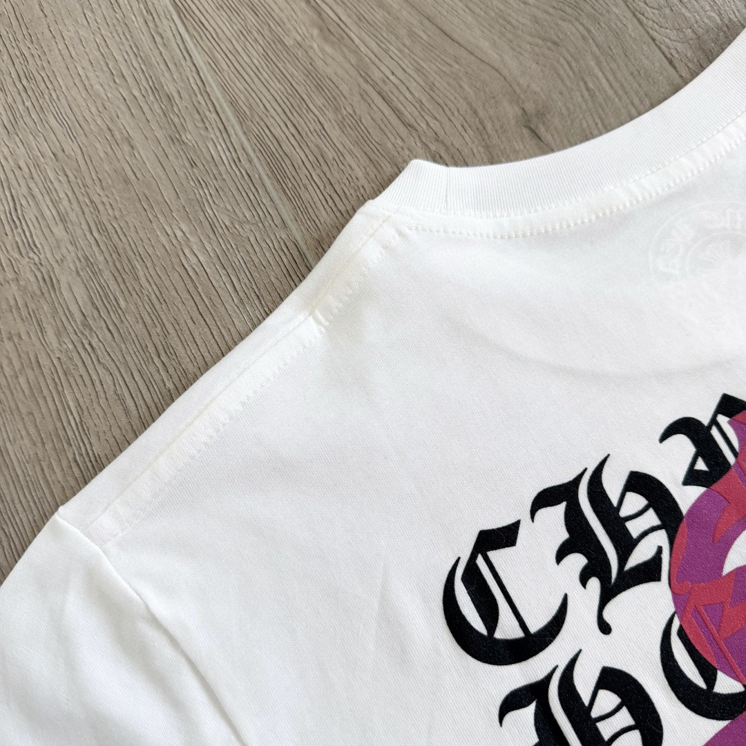 Chrome Hearts CH 克罗心 紫色宝剑匕首满背字母圆领短袖 T恤 白色 黑色 A0  