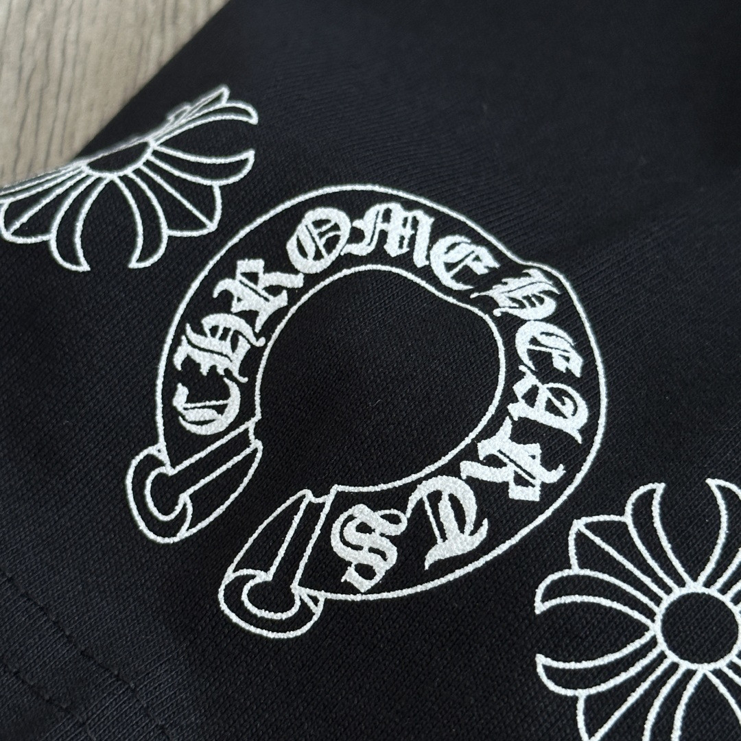 Chrome Hearts CH 克罗心 紫色宝剑匕首满背字母圆领短袖 T恤 白色 黑色 A0  