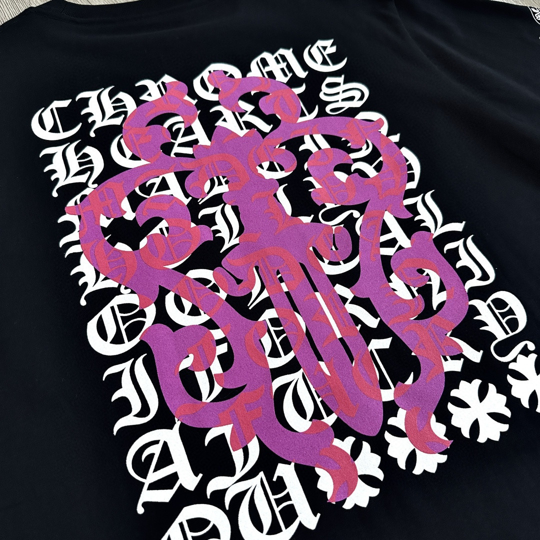 Chrome Hearts CH 克罗心 紫色宝剑匕首满背字母圆领短袖 T恤 白色 黑色 A0  