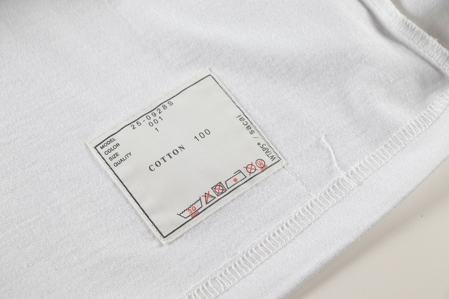WTAPS Sacai 联名款 口袋圆领短袖 T恤 白色 黑色 A0  