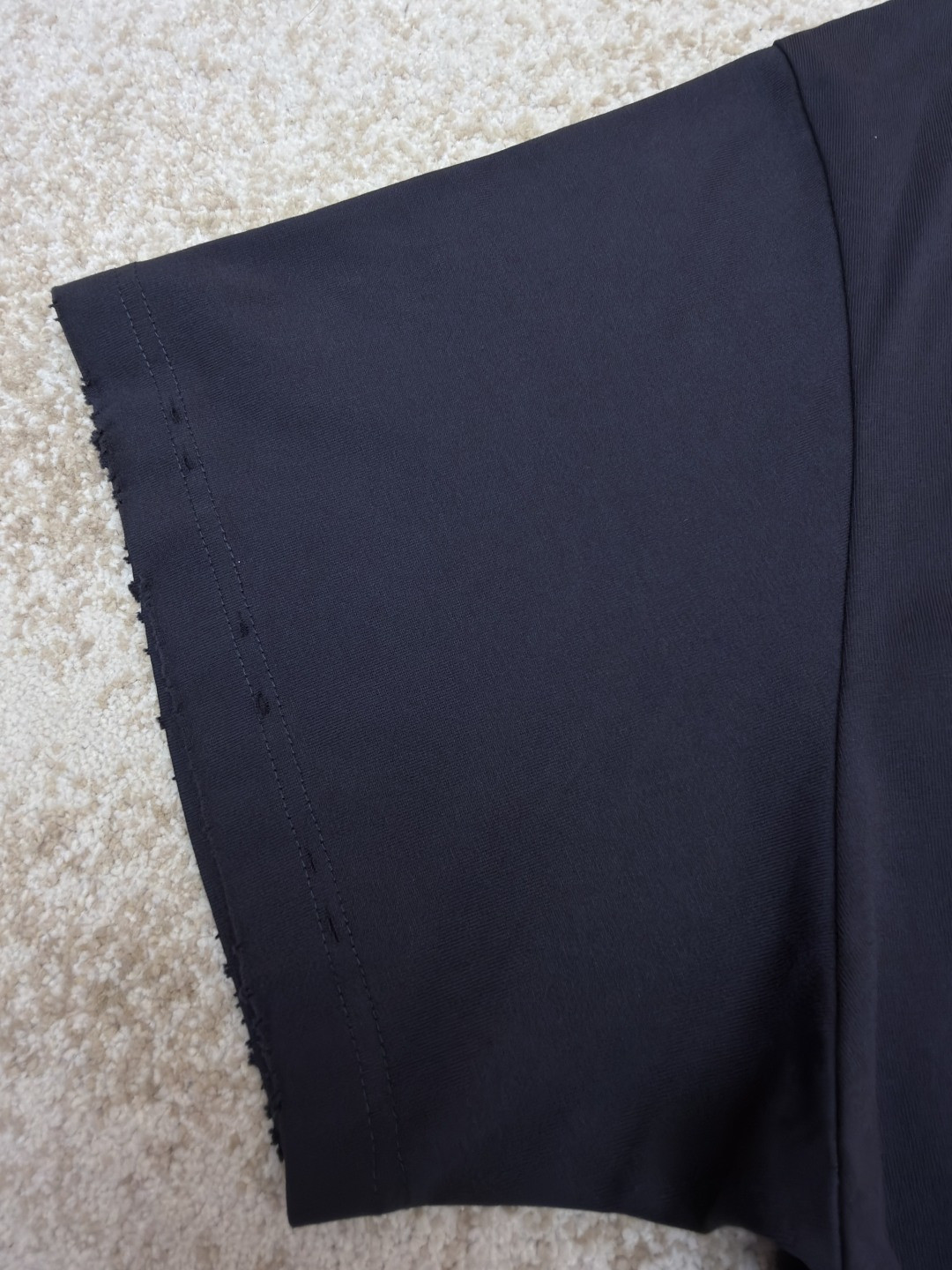 Balenciaga 巴黎世家 裂纹字母印花短袖 T恤 圆领 夏季 黑灰色 A0 764235TUVK81000