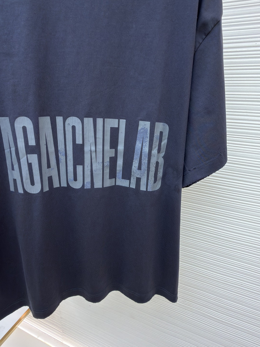 Balenciaga 巴黎世家 裂纹字母印花短袖 T恤 圆领 夏季 黑灰色 A0 764235TUVK81000