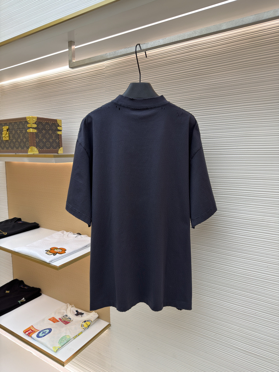 Balenciaga 巴黎世家 裂纹字母印花短袖 T恤 圆领 夏季 黑灰色 A0 764235TUVK81000