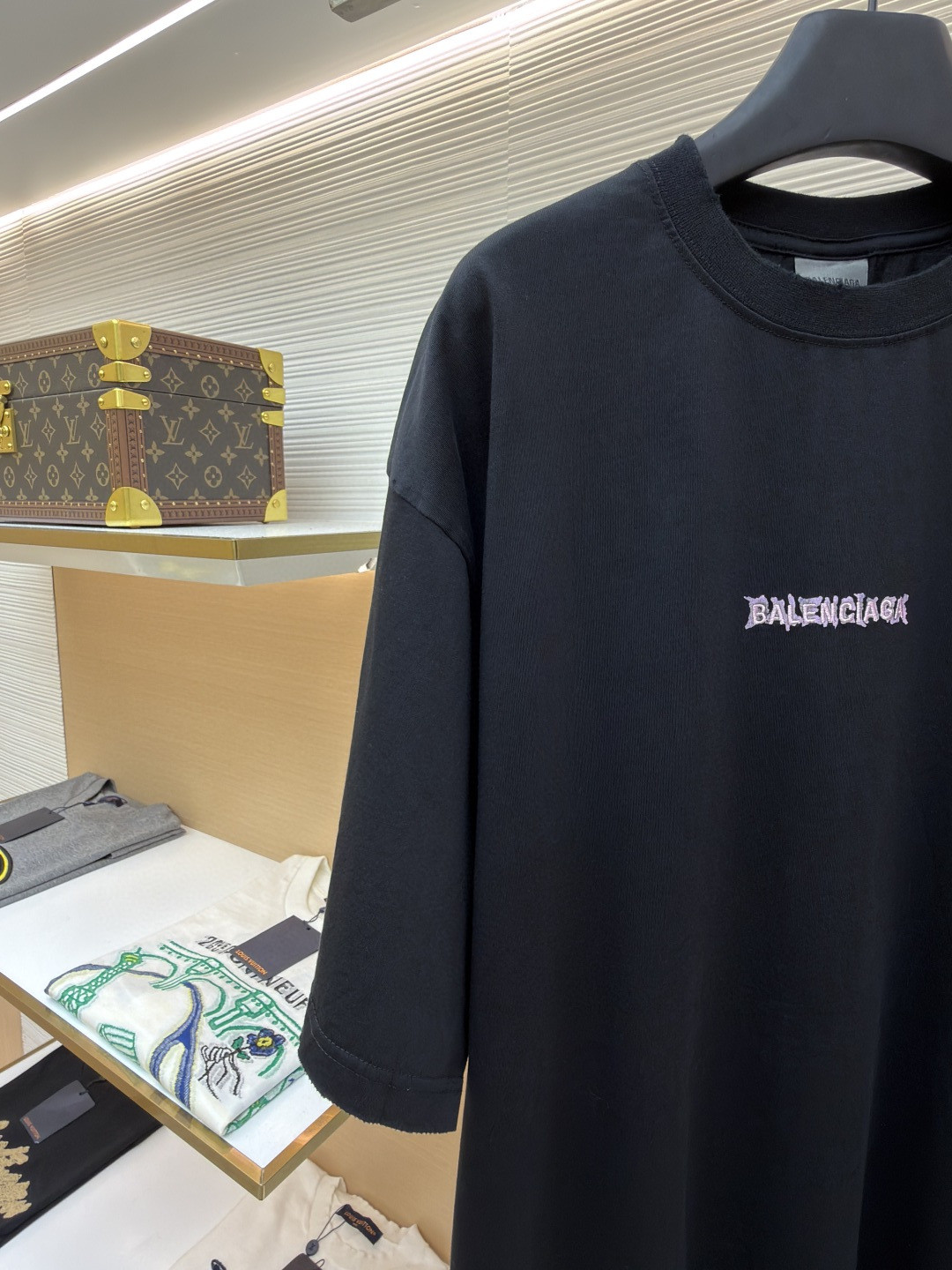 Balenciaga 巴黎世家 粉色印绣短袖 T恤 圆领 夏季 黑色 A0 764235TUVK81000
