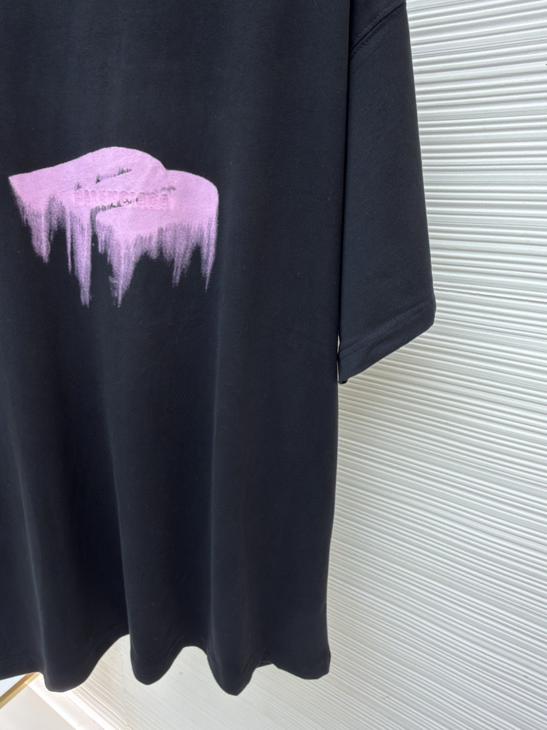 Balenciaga 巴黎世家 液化印绣短袖 T恤 圆领 夏季 黑色 A0 850345TUVJ81000