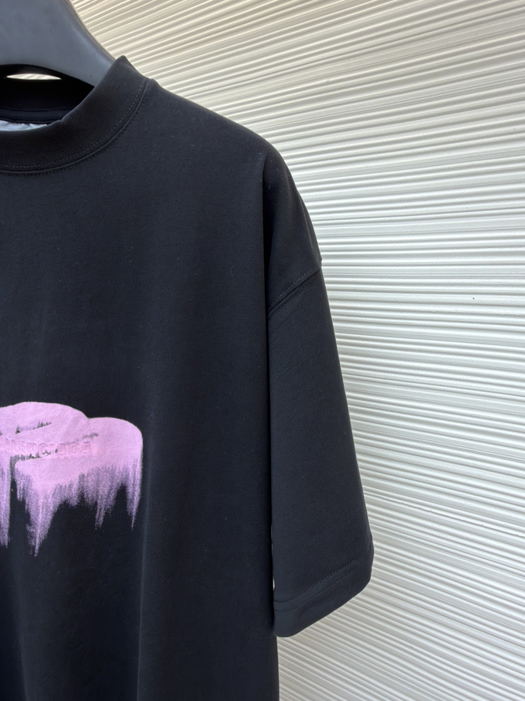 Balenciaga 巴黎世家 液化印绣短袖 T恤 圆领 夏季 黑色 A0 850345TUVJ81000