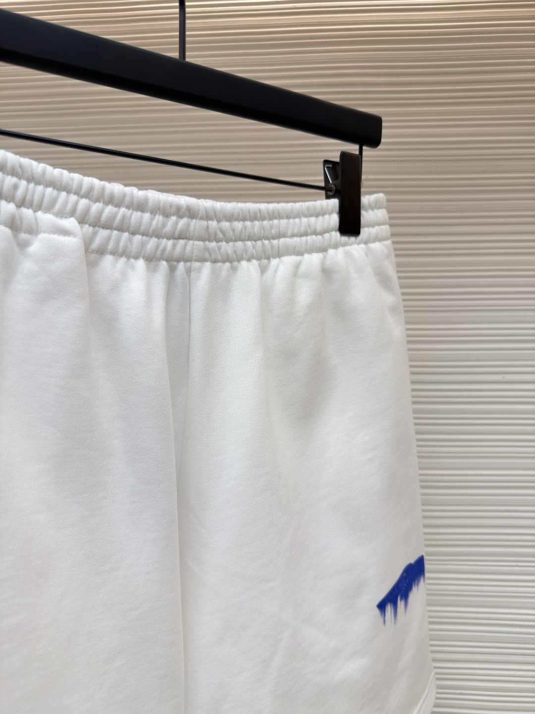 Balenciaga 巴黎世家 液化印绣松紧腰短裤 休闲裤 运动裤 夏季 白色 A5 826385TUVJ99000