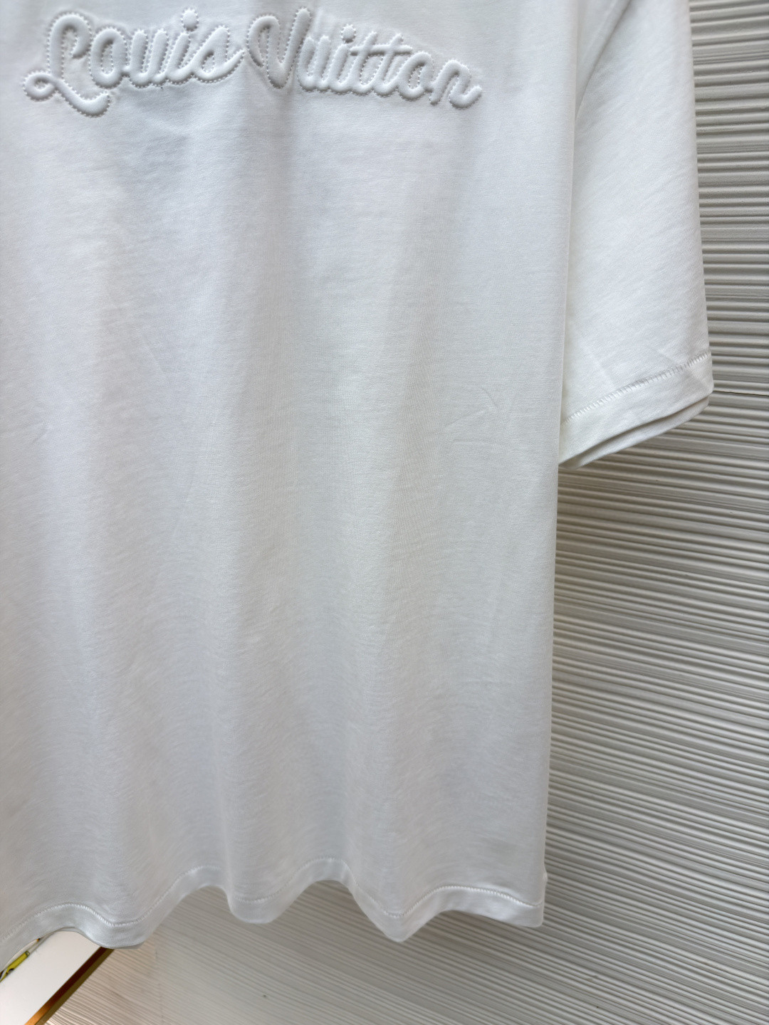 LOUIS VUITTON 路易威登 LV 立体浪花圆领短袖 T恤 夏季 白色 A0