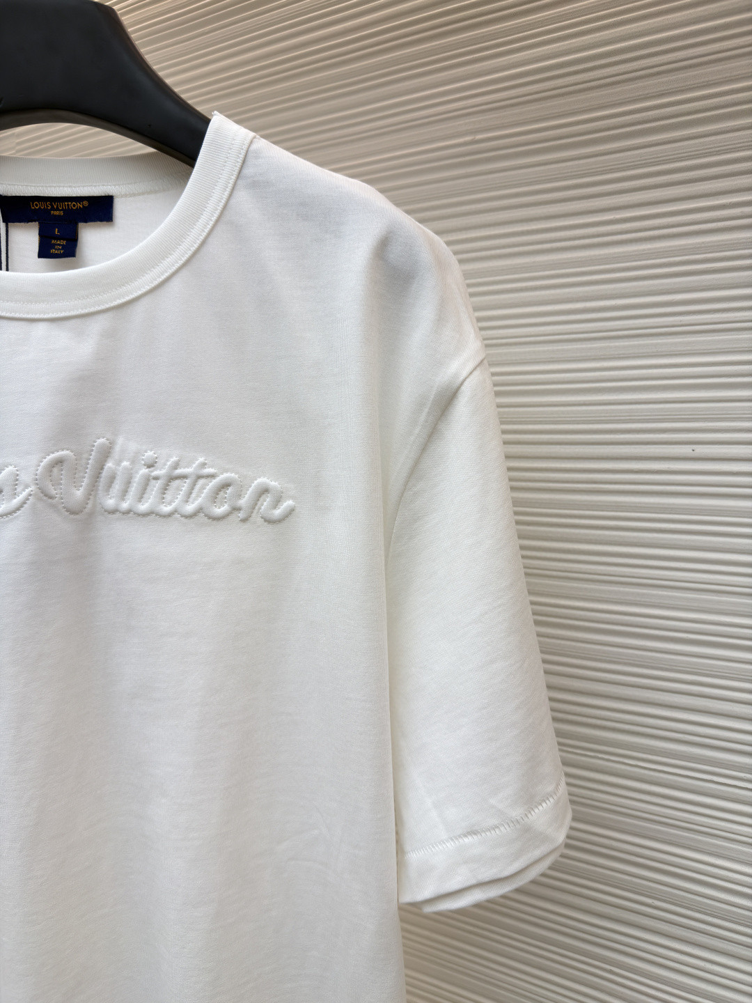 LOUIS VUITTON 路易威登 LV 立体浪花圆领短袖 T恤 夏季 白色 A0