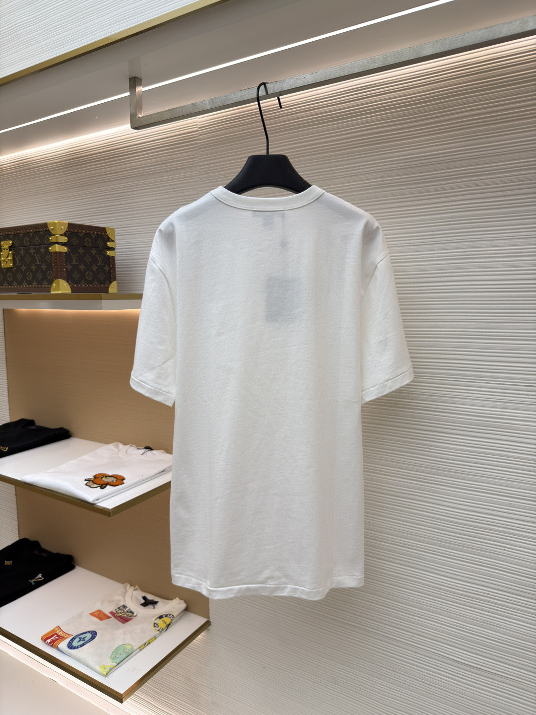 LOUIS VUITTON 路易威登 LV 立体浪花圆领短袖 T恤 夏季 白色 A0