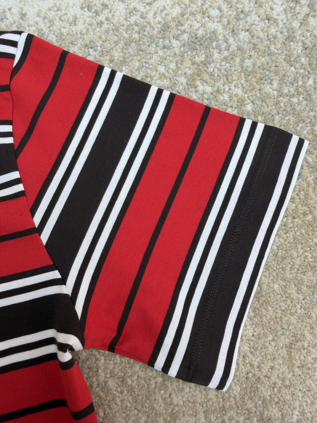 PRADA 普拉达 撞色条纹圆领短袖 T恤 夏季 红色 A0 39610-16XT-F0791-S-OOO