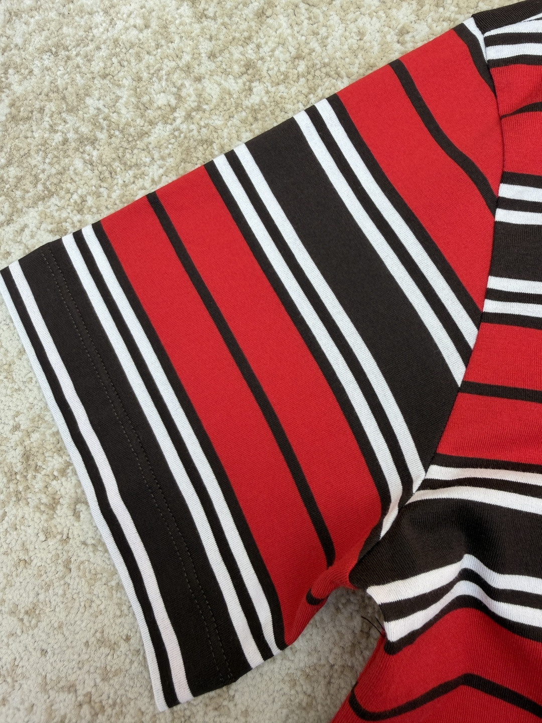 PRADA 普拉达 撞色条纹圆领短袖 T恤 夏季 红色 A0 39610-16XT-F0791-S-OOO