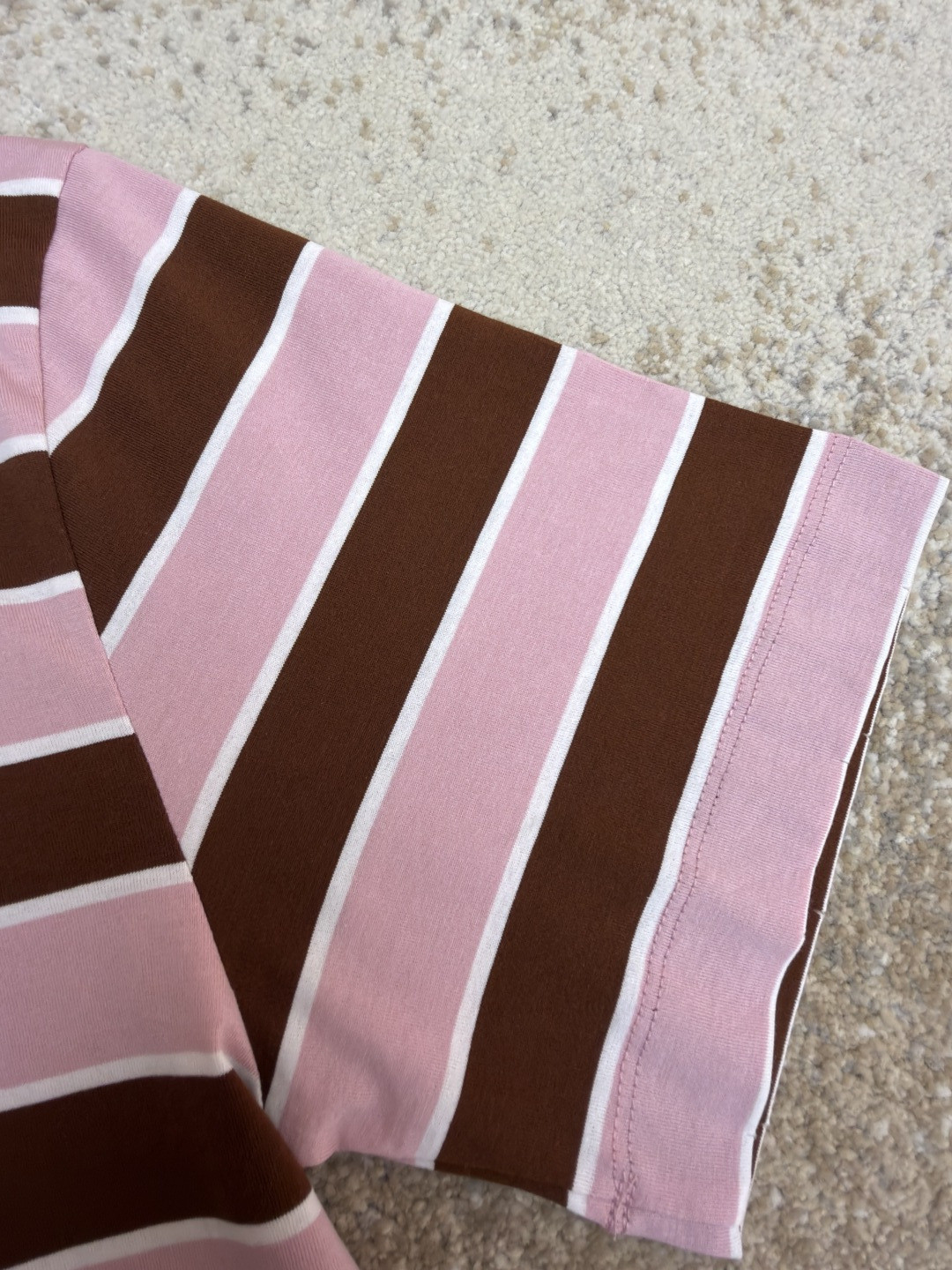 PRADA 普拉达 撞色条纹圆领短袖 T恤 夏季 粉色 A0 39610-OOO1-89PF0-5AB