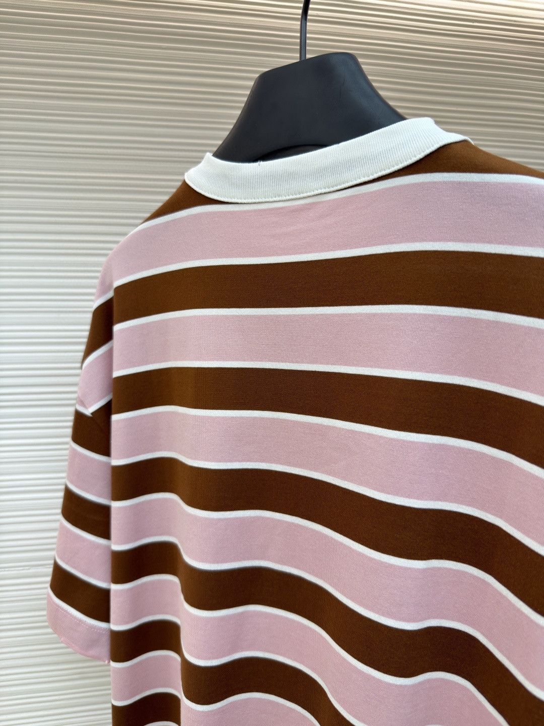 PRADA 普拉达 撞色条纹圆领短袖 T恤 夏季 粉色 A0 39610-OOO1-89PF0-5AB