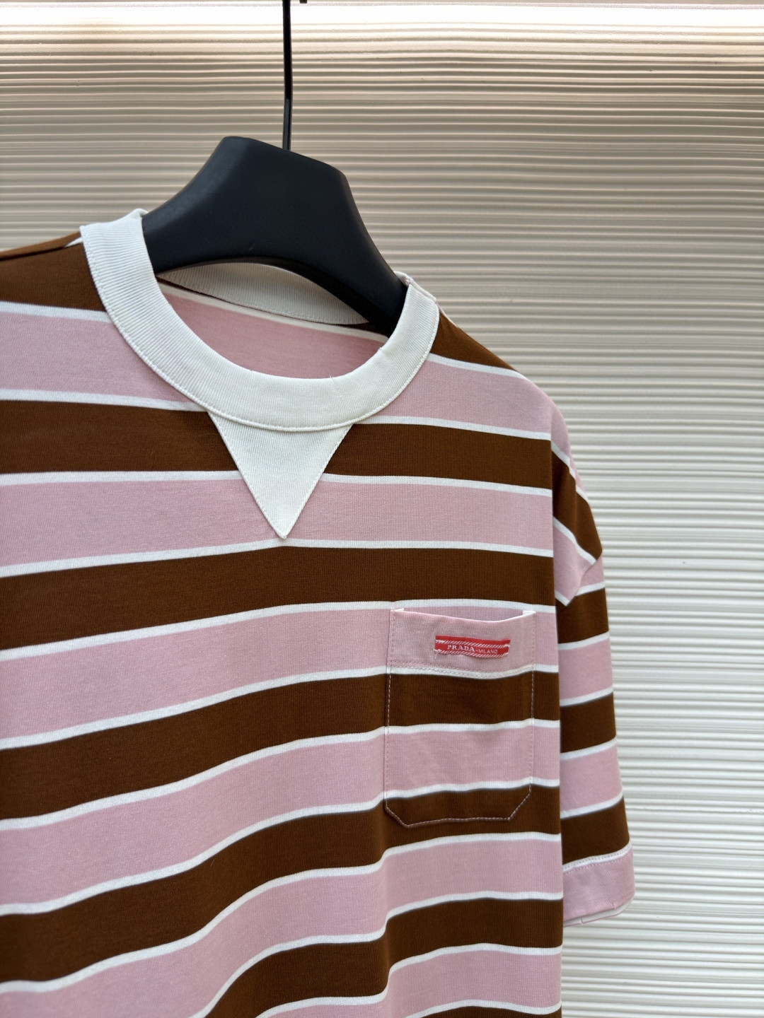 PRADA 普拉达 撞色条纹圆领短袖 T恤 夏季 粉色 A0 39610-OOO1-89PF0-5AB