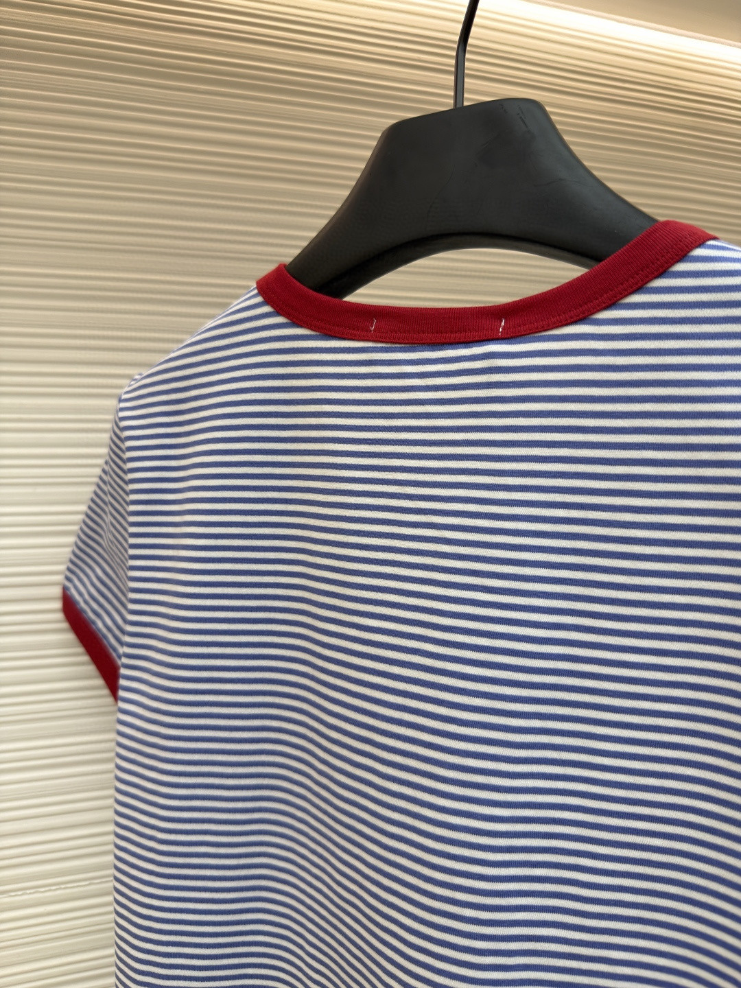 PRADA 普拉达 撞色条纹棉质圆领短袖 T恤 女款 夏季 蓝色 A0 39658-186H-F0X36-S-OOO