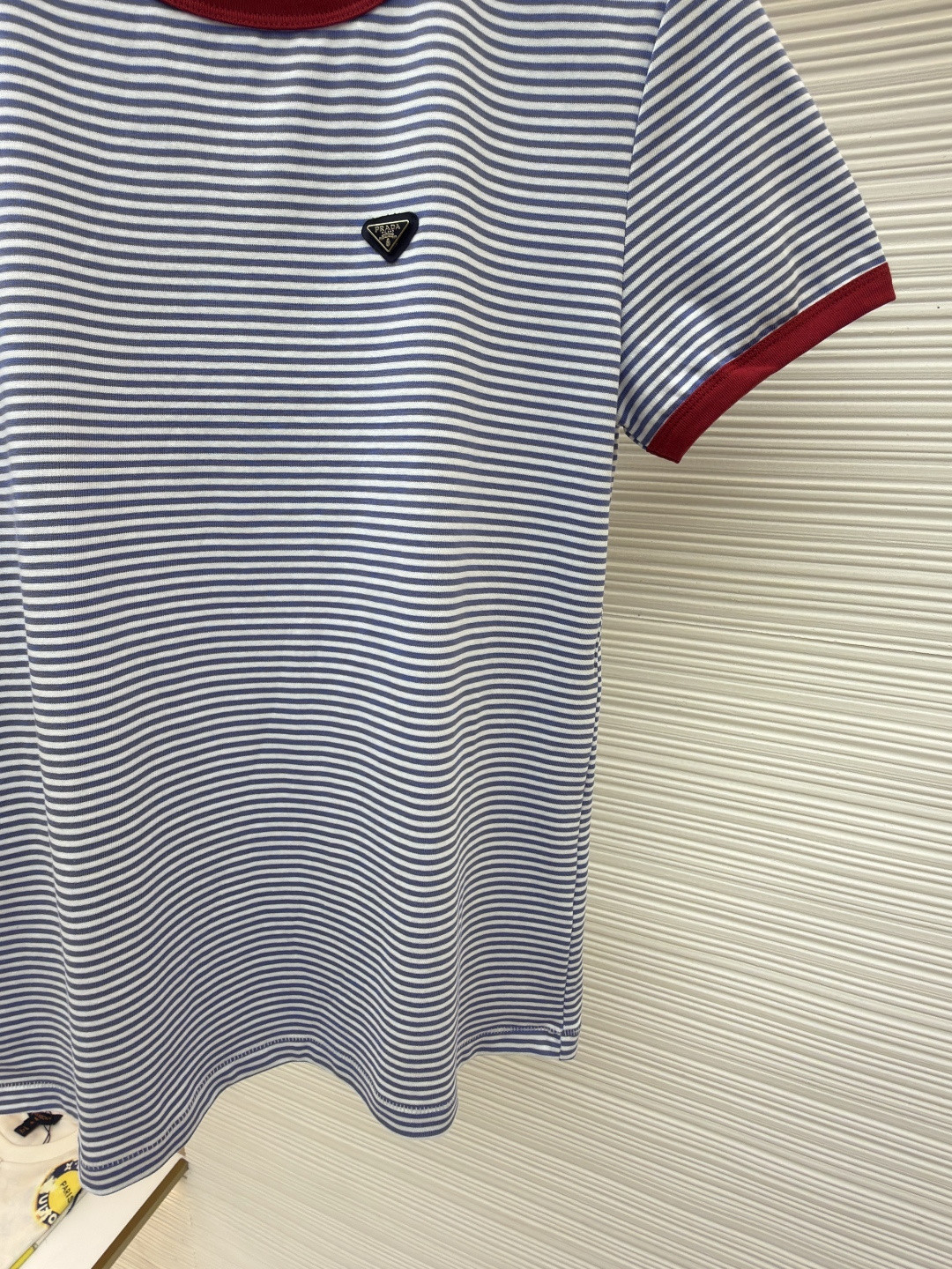 PRADA 普拉达 撞色条纹棉质圆领短袖 T恤 女款 夏季 蓝色 A0 39658-186H-F0X36-S-OOO
